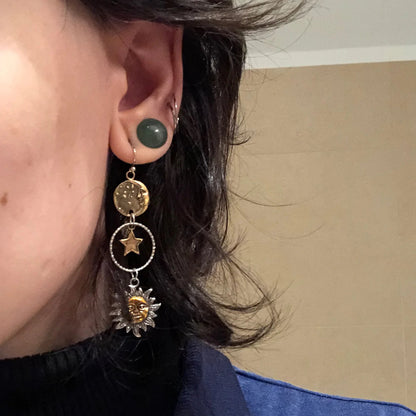 Pendientes con colgante de sol y luna