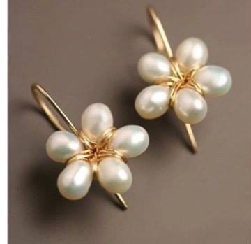 Pendientes vintage de flores de cristal blanco