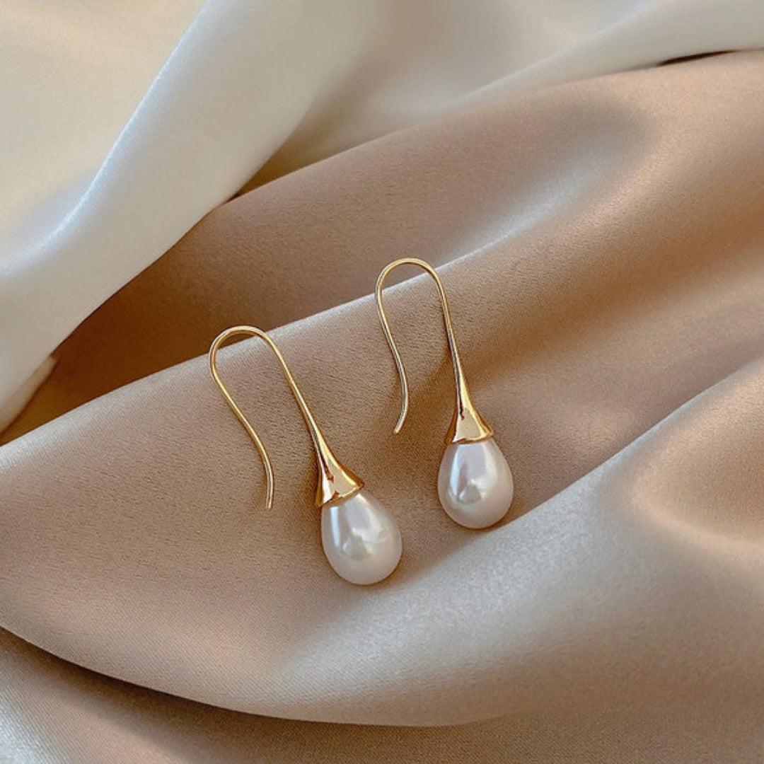 Pendientes de Perla en Forma de Gota de Oro