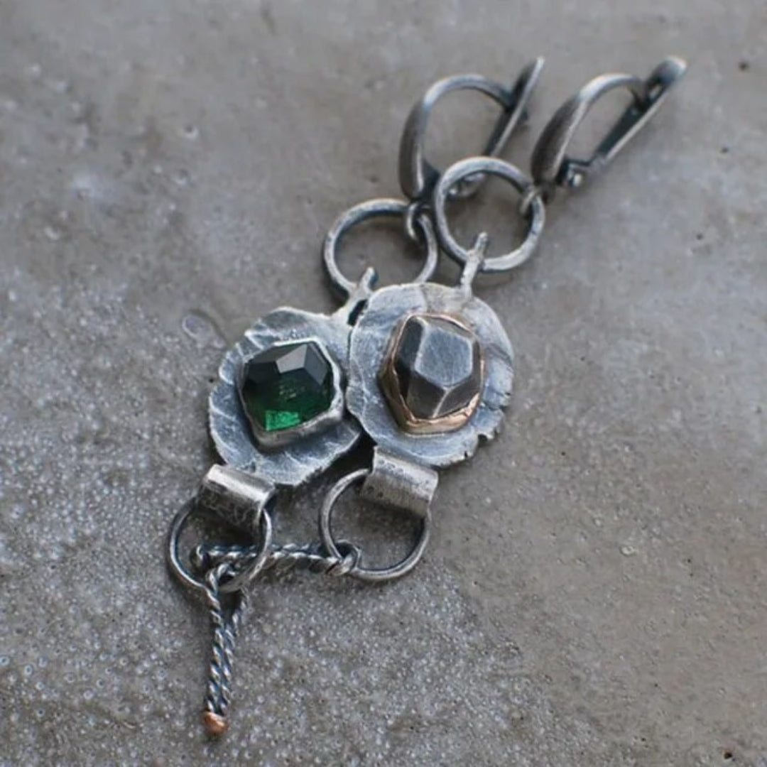 Aretes Mecánicos Vintage de Piedra