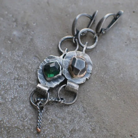 Aretes Mecánicos Vintage de Piedra
