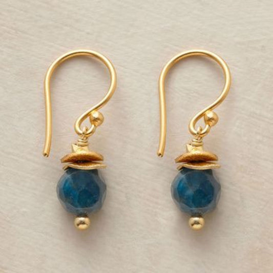 Pendientes dorados con linterna azul vintage