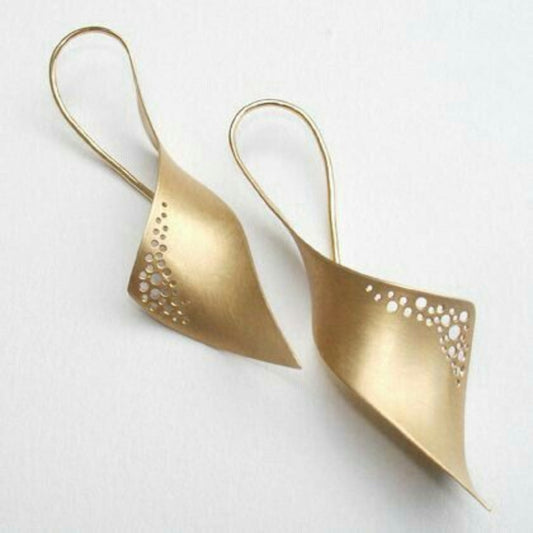 Pendientes Huecos Vintage en Oro