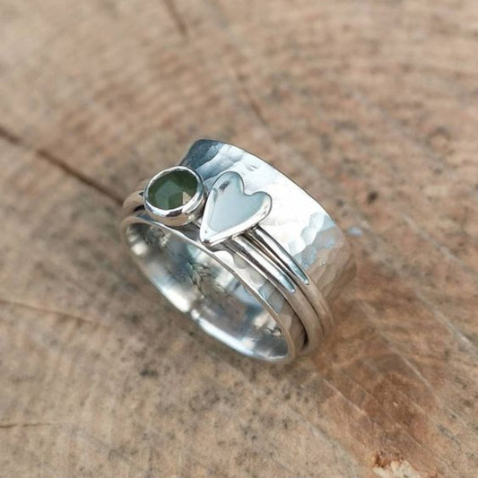 Anillo de corazón de plata vintage