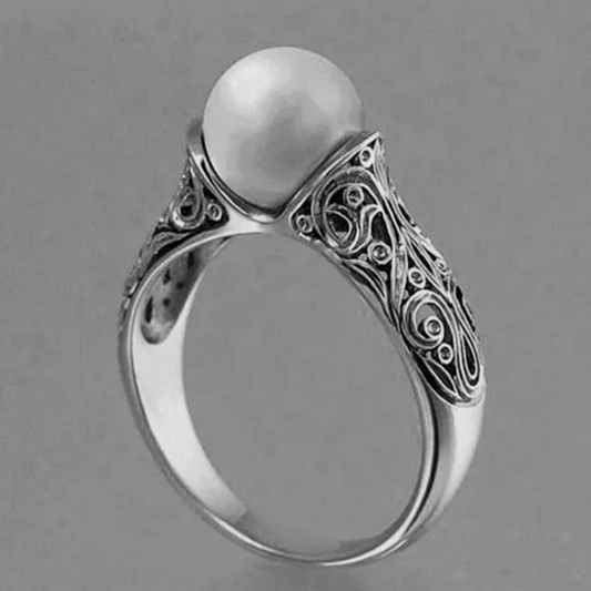 Anillo vintage de plata con perla