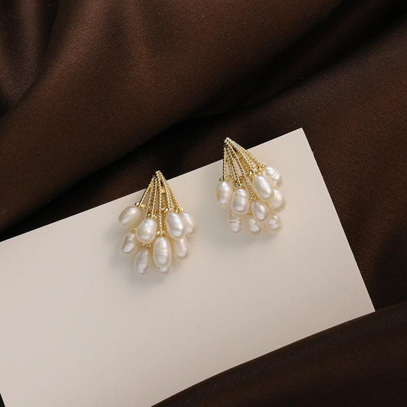 Pendientes de coral con perlas de agua dulce