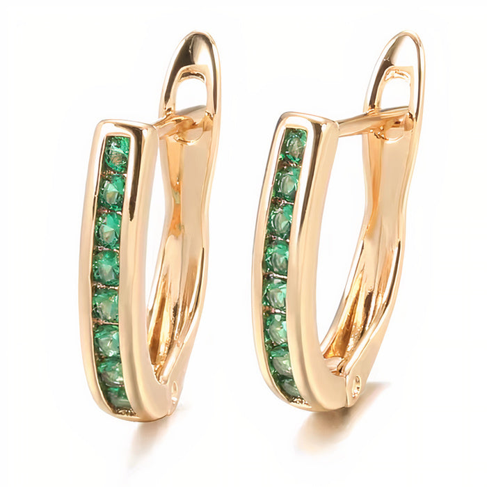 Pendientes de diamantes de esmeralda en oro