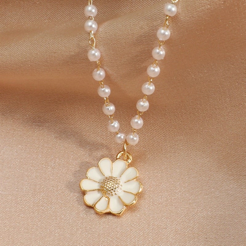 Colgante de Margarita con perlas