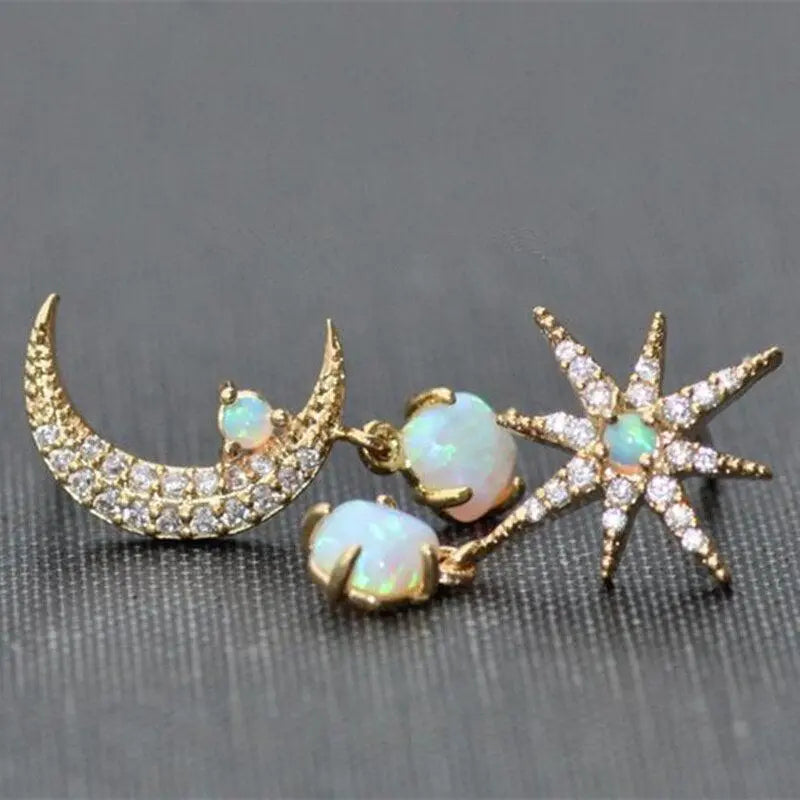 Pendientes de Luna y Estrella de Oro y Ópalo