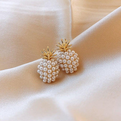 Pendientes de piña tropical y perlas