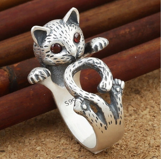 Anillo ajustable pintado a mano con gato en plata de ley 925