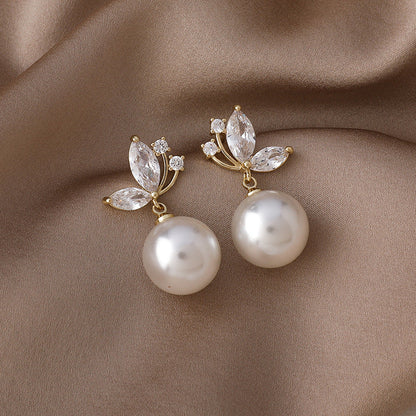 Aretes de Cristal con Perla Exótica
