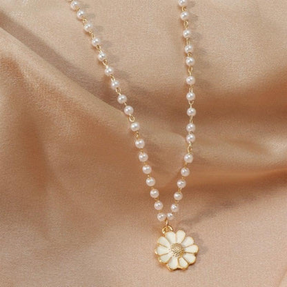 Dalia con colgante de perla