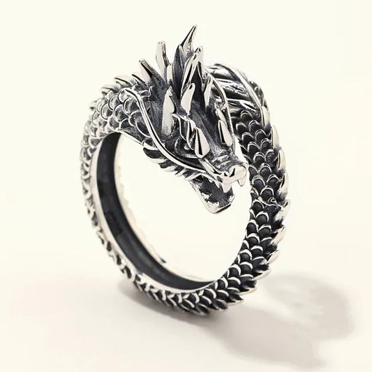 Anillo de dragón antiguo de plata