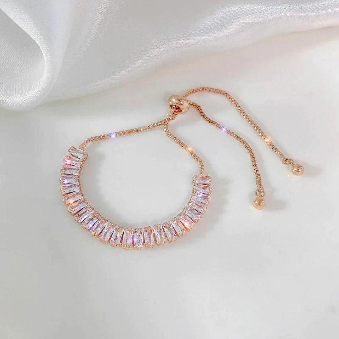Pulsera ajustable de circonio cúbico en oro y plata