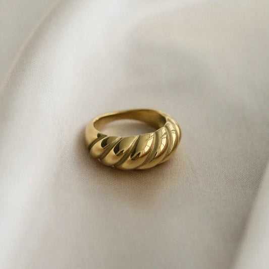 Anillo vintage grueso