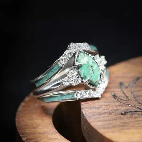 Anillo de Diamantes y Turquesa Natural