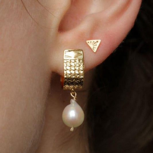 Pendientes Vintage Dorados y de Perlas