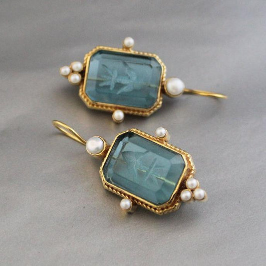 Pendientes de Perla y Piedra Azul Vintage