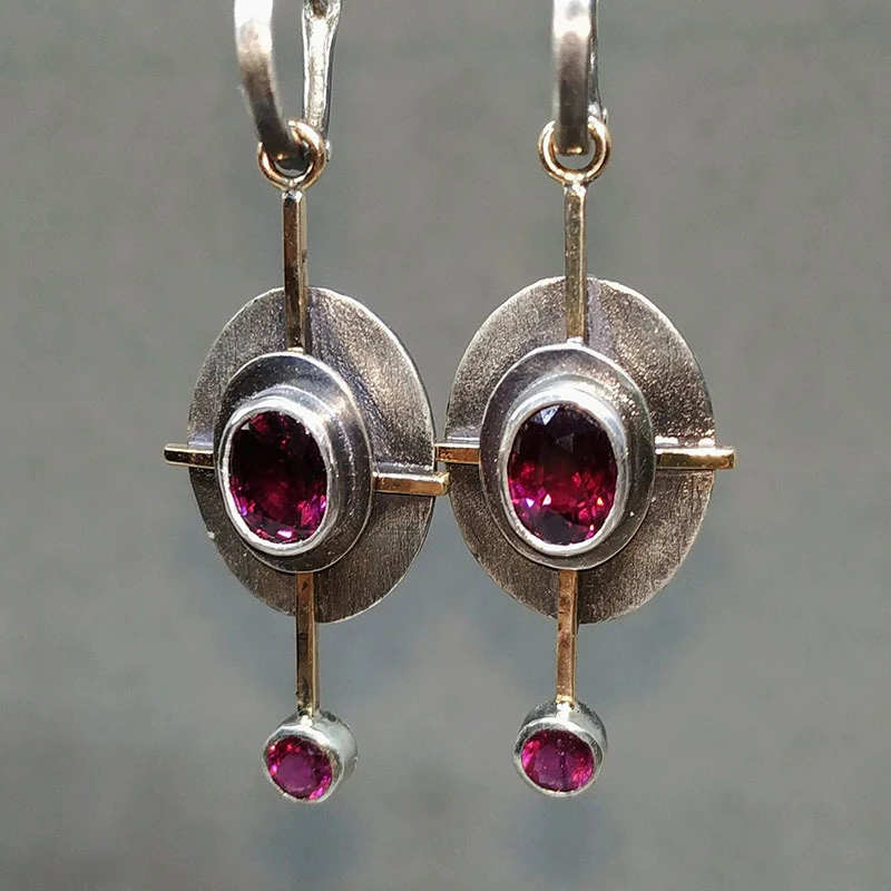 Pendientes Vintage de Cristal Rojo
