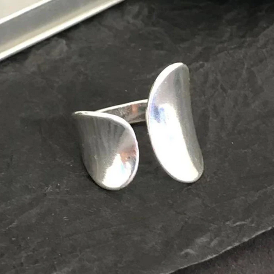 Anillo vintage delgado de plata