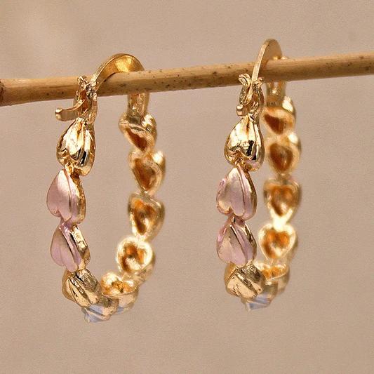 Pendientes Vintage de Corazones Dorados