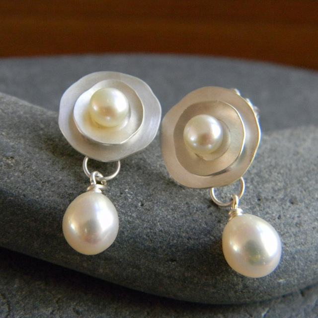 Pendientes Vintage de Perlas Plateadas