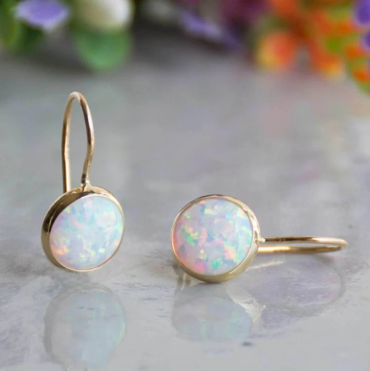 Aretes de oro con piedra de ópalo vintage