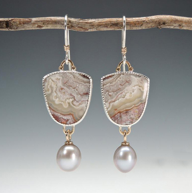 Pendientes vintage de piedra natural y perlas