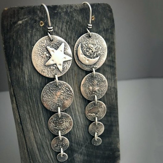 Pendientes plateados vintage de luna y estrella