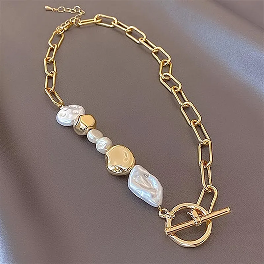 Collar de Perlas Doradas Vintage