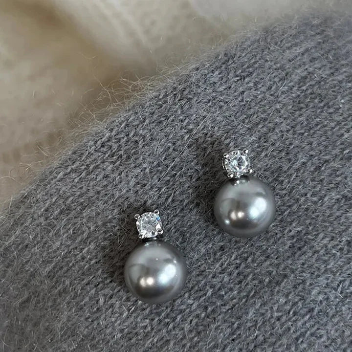 Pendientes Elegantes de Perla Negra y Circonio
