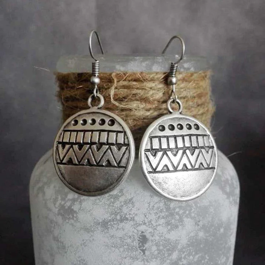 Pendientes de Plata Redondeados de Estilo Étnico Vintage
