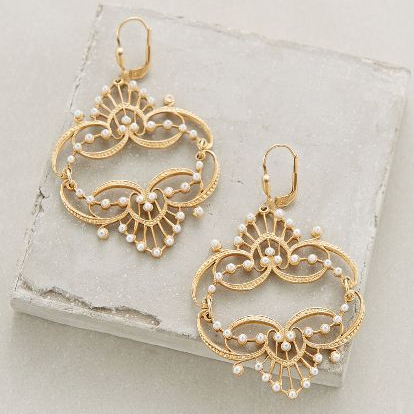 pendientes vintage de perlas con mandala dorado