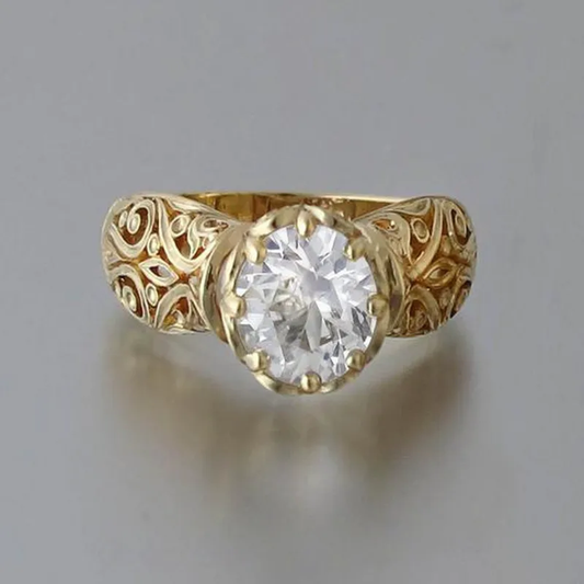 Anillo de Zirconia Blanca Elegante