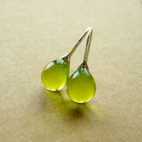 Pendientes Vintage de Vidrio con Color Oliva