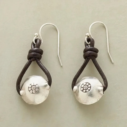 Pendientes de Cuero con Gotas de Perlas Vintage