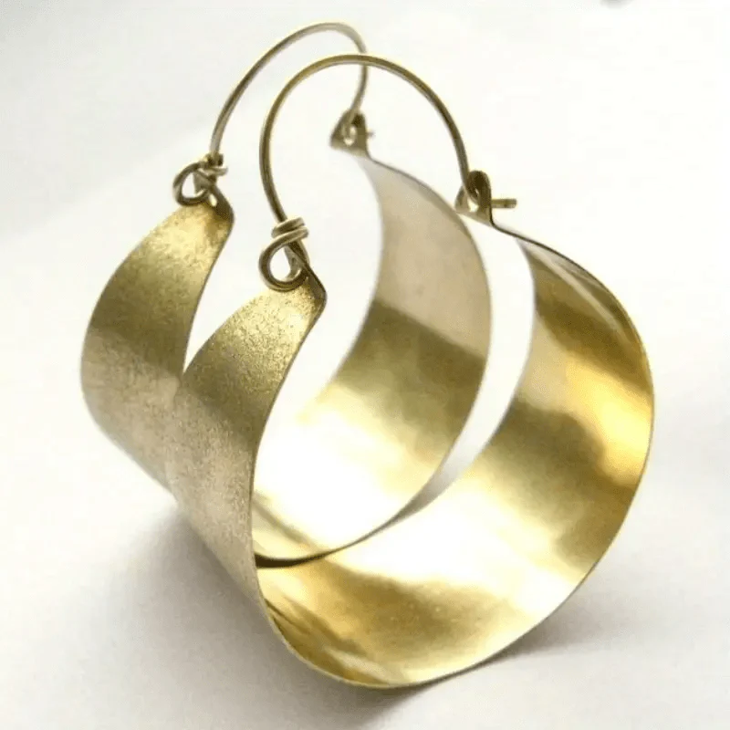 Pendientes Vintage de Brillante Dorado