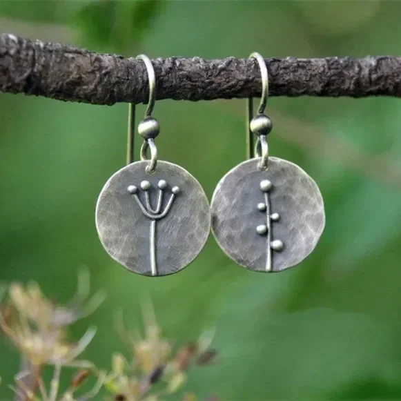 Pendientes redondos vintage plateados
