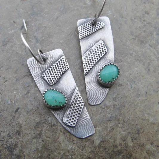 Aretes de sierra con piedra turquesa incrustada vintage