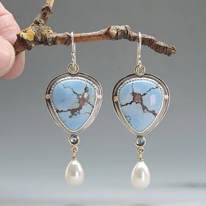 Pendientes vintage de piedra azul y perla