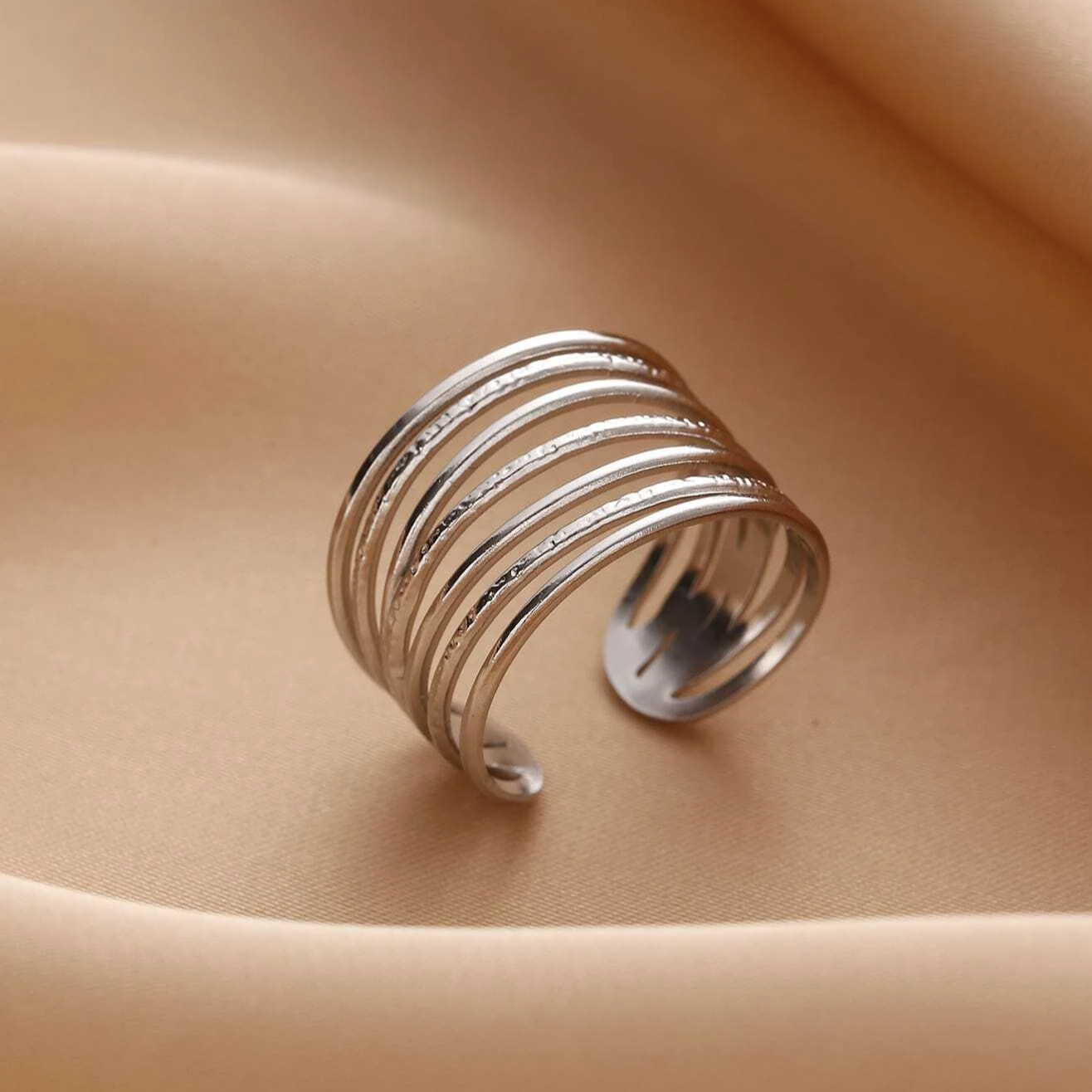 Anillo de plata delgada vintage en capas