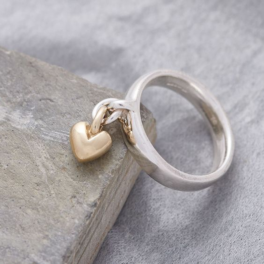 Anillo de plata vintage con corazón colgante