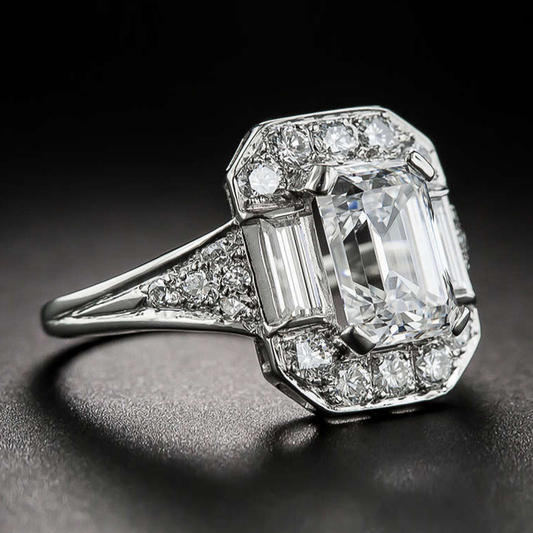 Anillo de plata vintage cuadrado con zirconia