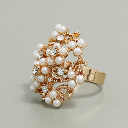 Anillo Vintage con nácar en incrustaciones y zirconia