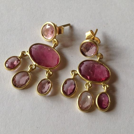 Pendientes de lluvia con piedra de granate vintage