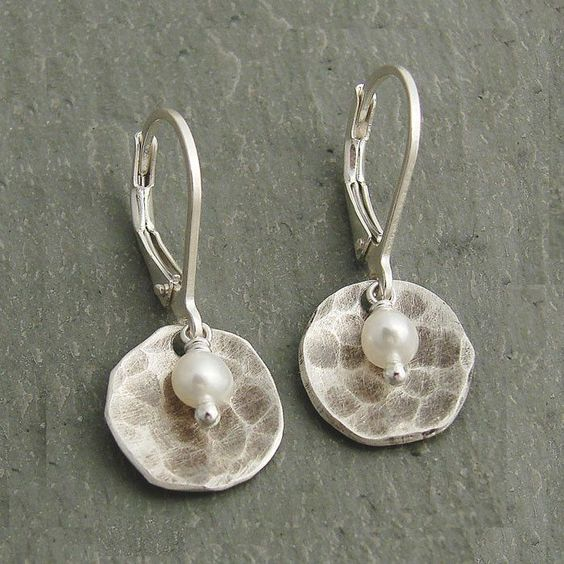 Pendientes de plata con perlas redondas vintage