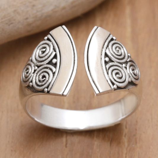 Anillo Vintage Abierto Plateado de Espiral