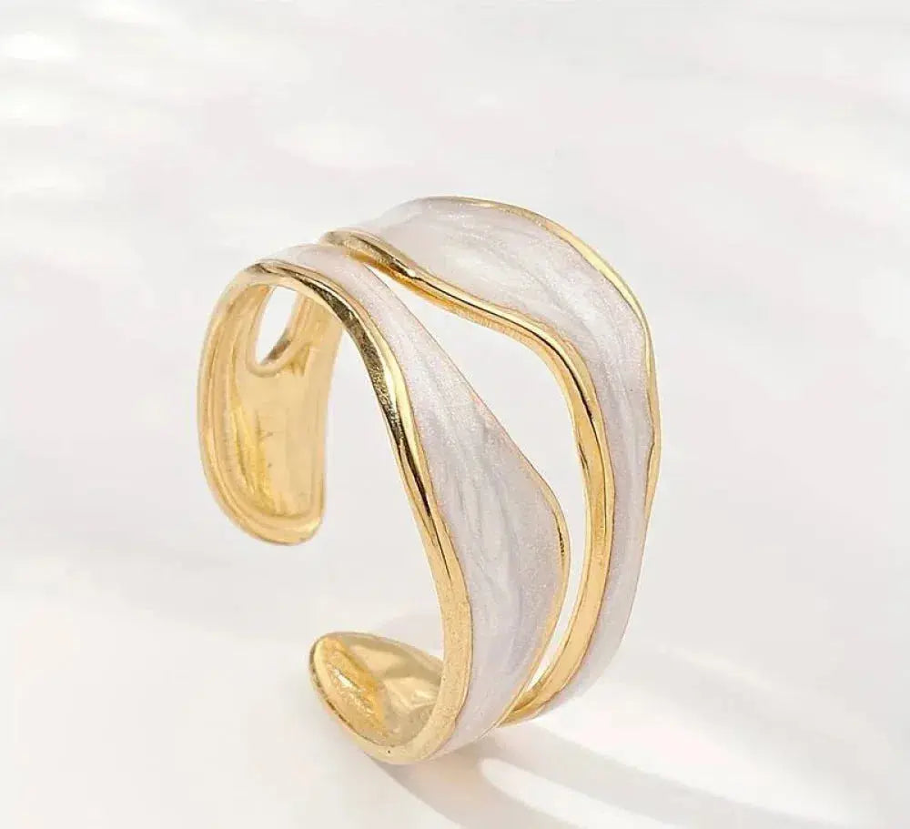 Anillo vintage de oro blanco