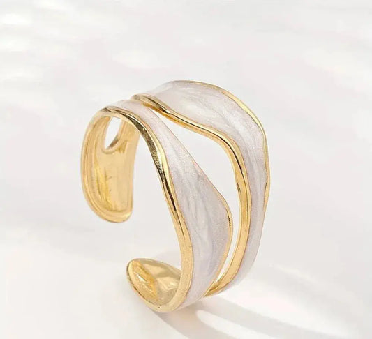 Anillo vintage de oro blanco